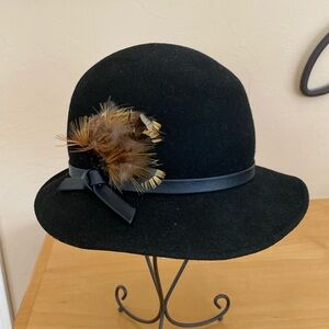 Vintage 100% wool hat